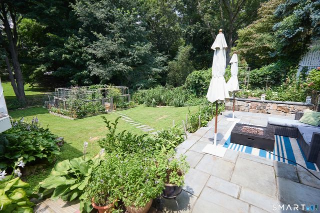 188 Compo Road South, Westport, CT 06880