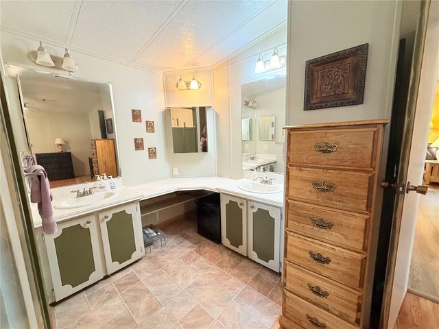 40 MAGNOLIA LANE, Wildwood, FL 34785