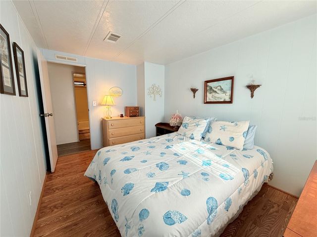 40 MAGNOLIA LANE, Wildwood, FL 34785