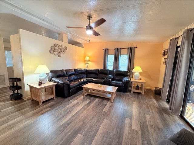 40 MAGNOLIA LANE, Wildwood, FL 34785