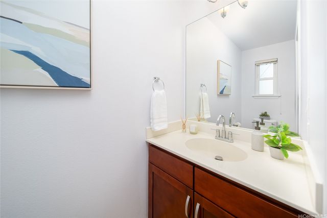 478 Kunehi Street 107, Kapolei, HI 96707