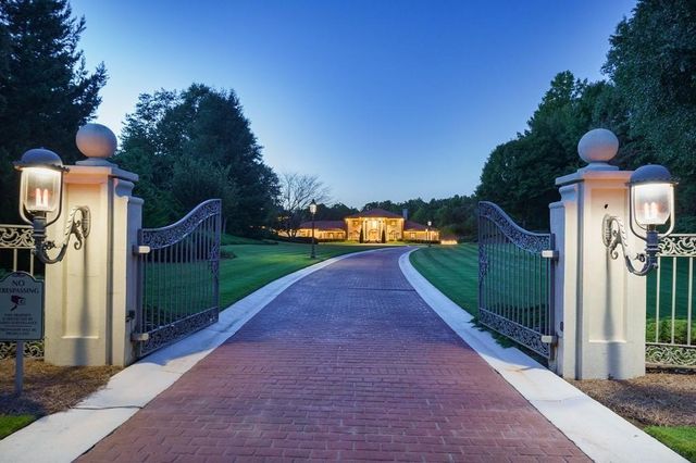 5326 Presley Place, Douglasville, GA 30135