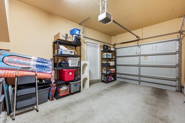 8539 GATE Parkway W 629, Jacksonville, FL 32216