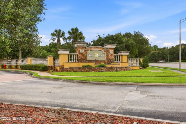 8539 GATE Parkway W 629, Jacksonville, FL 32216