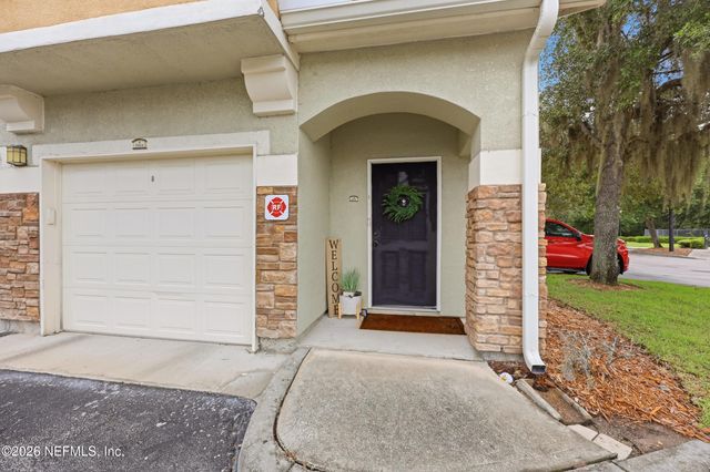 8539 GATE Parkway W 629, Jacksonville, FL 32216