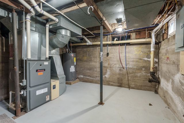 365 White Pigeon Street, Constantine Vllg, MI 49042