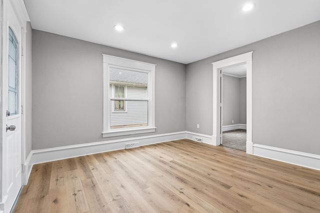 365 White Pigeon Street, Constantine Vllg, MI 49042