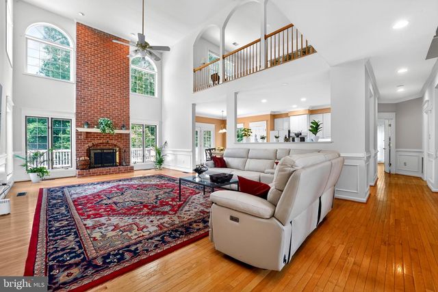 1316 W SEMINARY AVE, Lutherville Timonium, MD 21093
