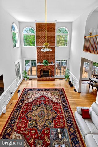 1316 W SEMINARY AVE, Lutherville Timonium, MD 21093