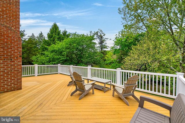 1316 W SEMINARY AVE, Lutherville Timonium, MD 21093