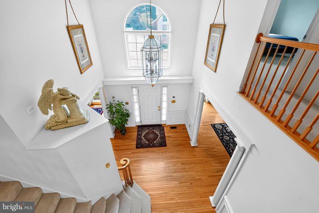 1316 W SEMINARY AVE, Lutherville Timonium, MD 21093