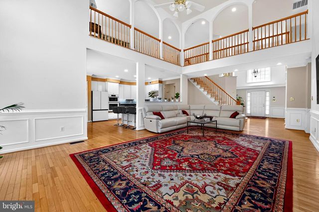 1316 W SEMINARY AVE, Lutherville Timonium, MD 21093