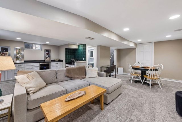 6619 Oakland Avenue, Richfield, MN 55423