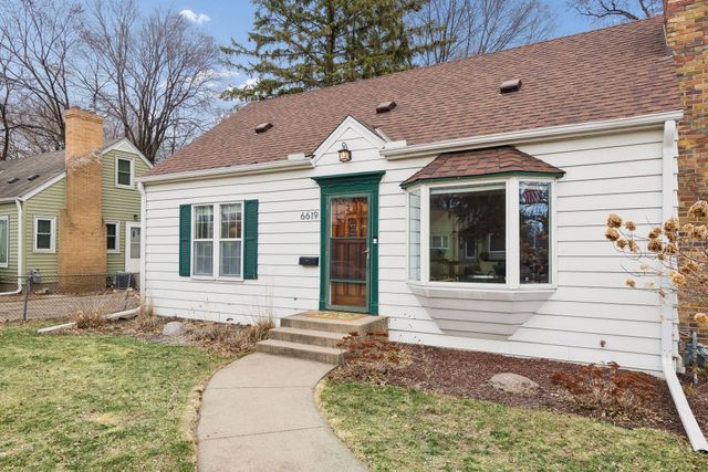 6619 Oakland Avenue, Richfield, MN 55423