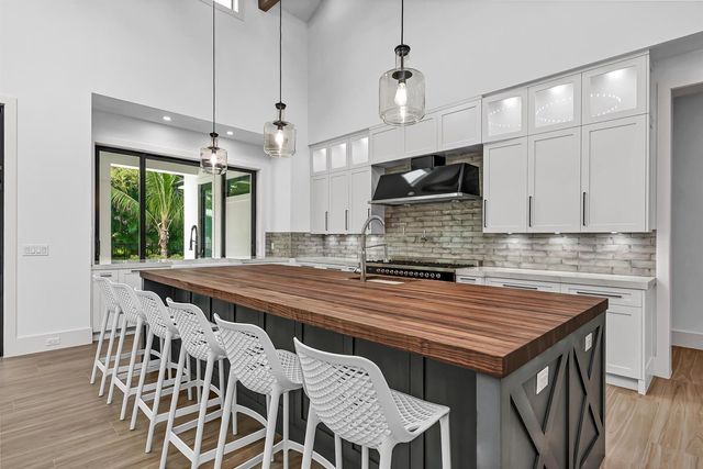 Xxx 75th Way N, Palm Beach Gardens, FL 33418