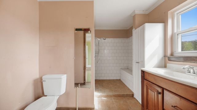 111 W Manning Street, Chattanooga, TN 37405