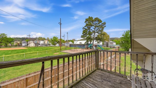 111 W Manning Street, Chattanooga, TN 37405