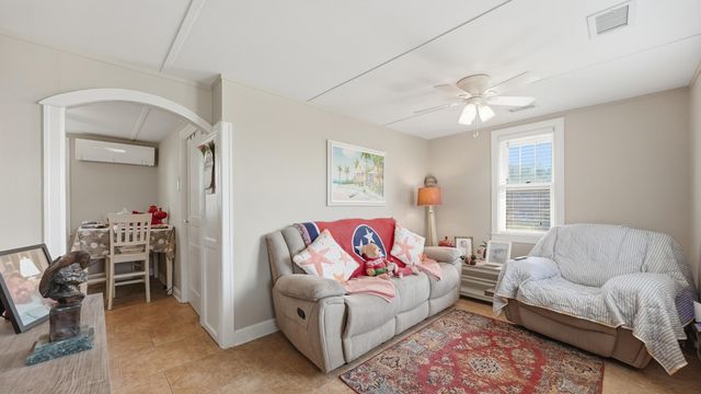 111 W Manning Street, Chattanooga, TN 37405