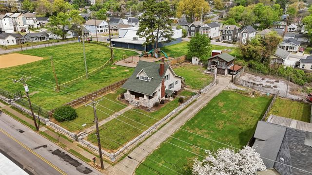 111 W Manning Street, Chattanooga, TN 37405