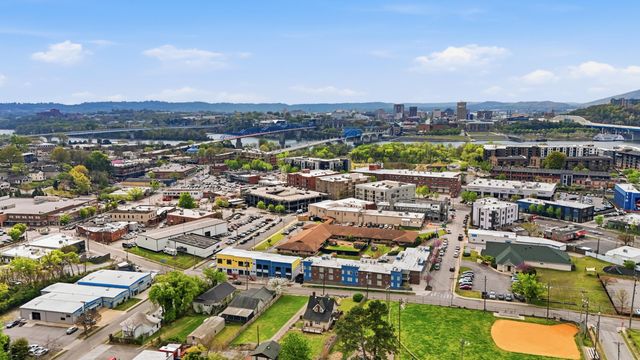 111 W Manning Street, Chattanooga, TN 37405