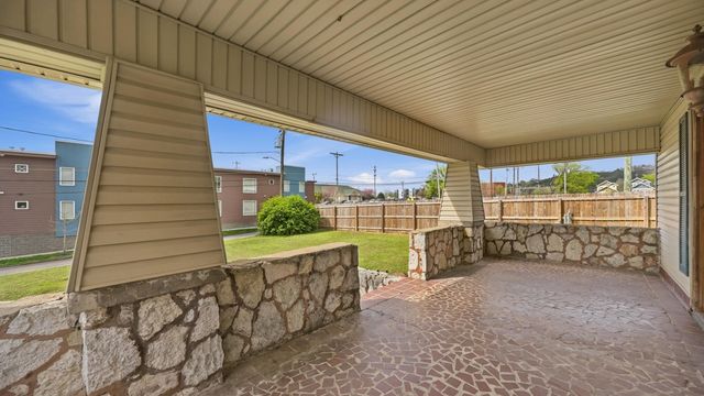 111 W Manning Street, Chattanooga, TN 37405