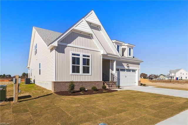 12 Mulligan LN, Suffolk, VA 23434