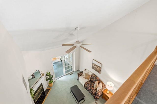 34 Mammoth Rd Unit 25, Hooksett, NH 03106