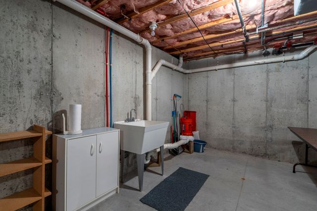 34 Mammoth Rd Unit 25, Hooksett, NH 03106