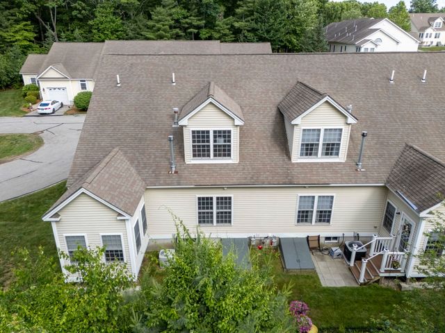 34 Mammoth Rd Unit 25, Hooksett, NH 03106