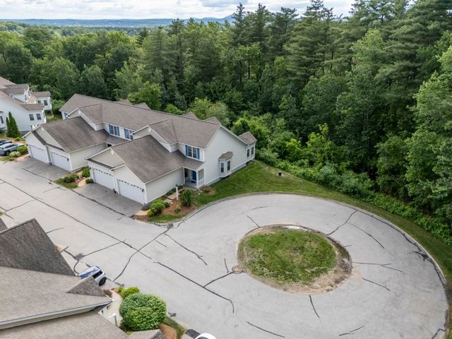 34 Mammoth Rd Unit 25, Hooksett, NH 03106