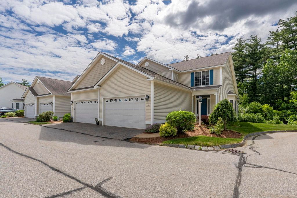34 Mammoth Rd Unit 25, Hooksett, NH 03106