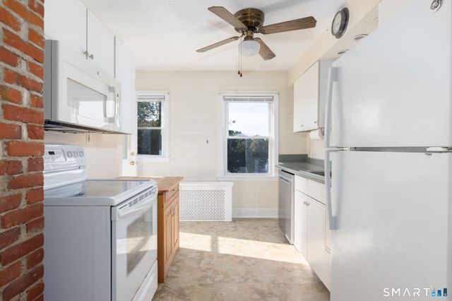 27 Kodak Street, Waterbury, CT 06704