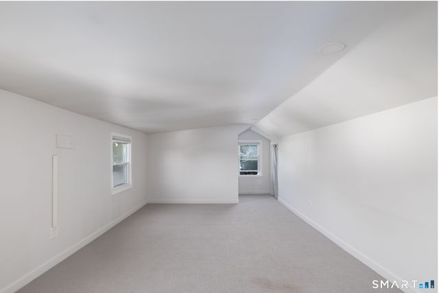 27 Kodak Street, Waterbury, CT 06704