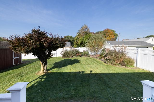 27 Kodak Street, Waterbury, CT 06704