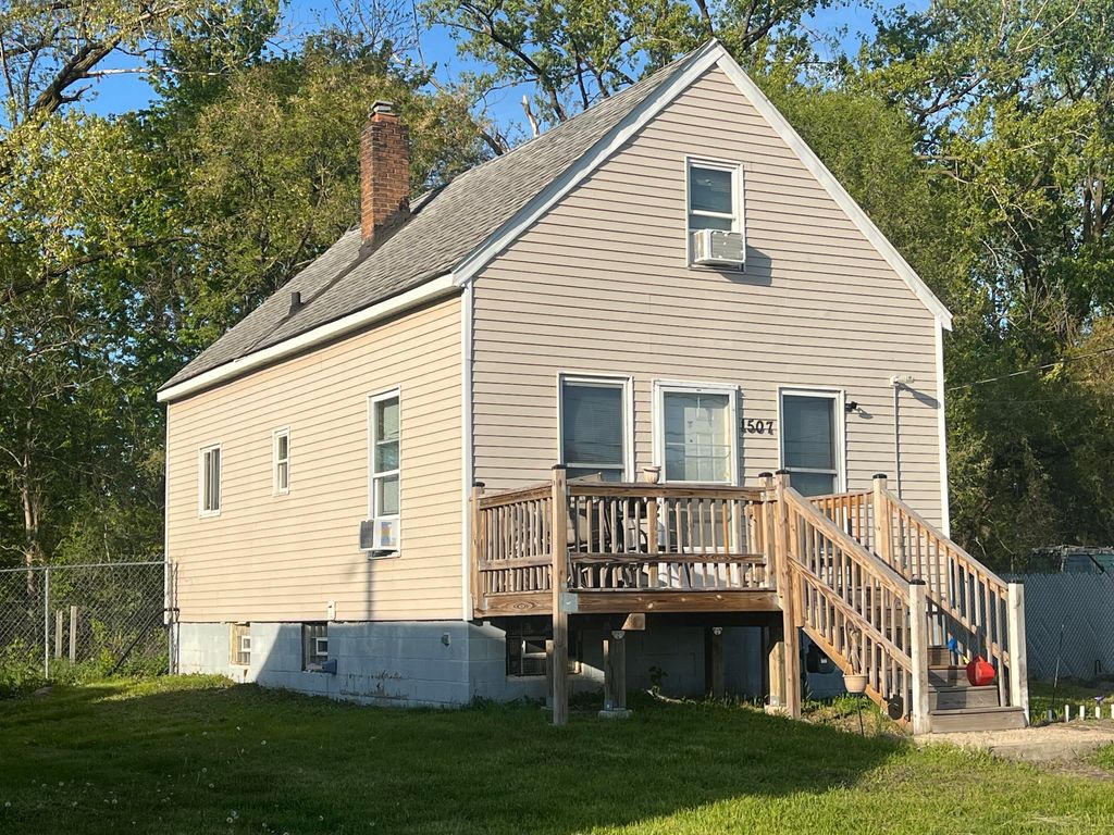 1507 Summer Street, Hammond, IN 46320