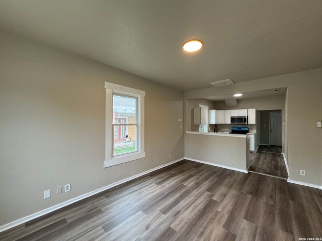 420 Clark Ave, San Antonio, TX 78203
