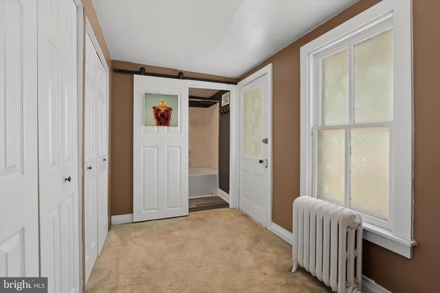 60 E MAPLE ST, Dallastown, PA 17313