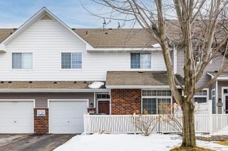 17975 Cobblestone Way, Eden Prairie, MN 55347