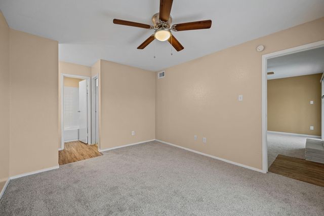 18515 Egret Bay Boulevard 1208, Webster, TX 77058