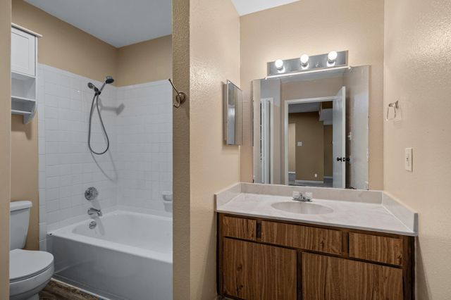 18515 Egret Bay Boulevard 1208, Webster, TX 77058