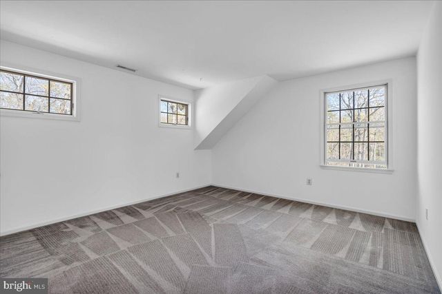 5 HAMILTON CT, Southampton, NJ 08088