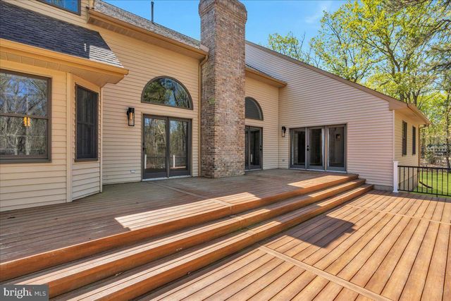 5 HAMILTON CT, Southampton, NJ 08088