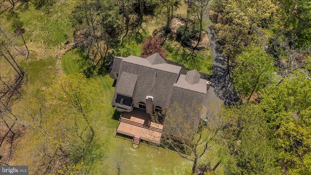 5 HAMILTON CT, Southampton, NJ 08088