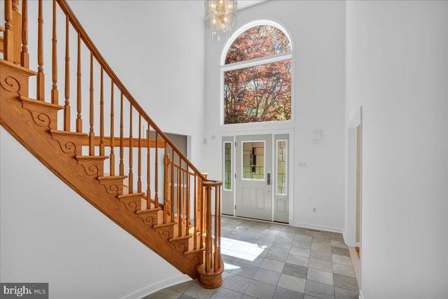 5 HAMILTON CT, Southampton, NJ 08088