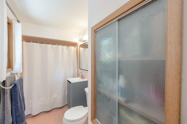 4056 S Madelia St, Spokane, WA 99203