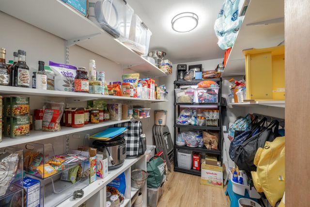 4056 S Madelia St, Spokane, WA 99203
