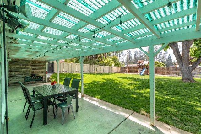 4056 S Madelia St, Spokane, WA 99203