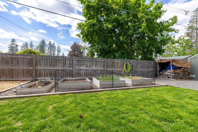 4056 S Madelia St, Spokane, WA 99203