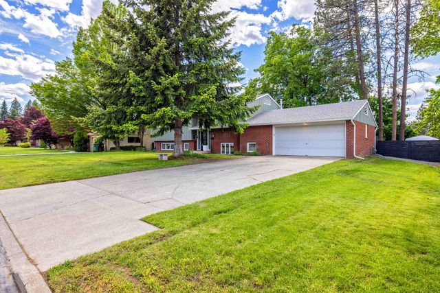 4056 S Madelia St, Spokane, WA 99203