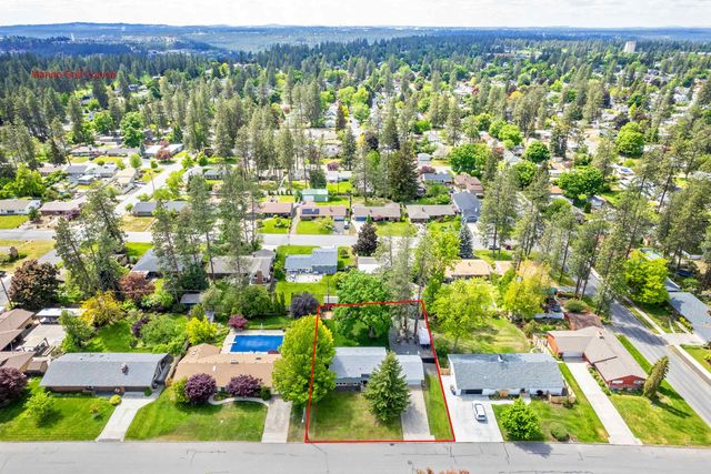 4056 S Madelia St, Spokane, WA 99203